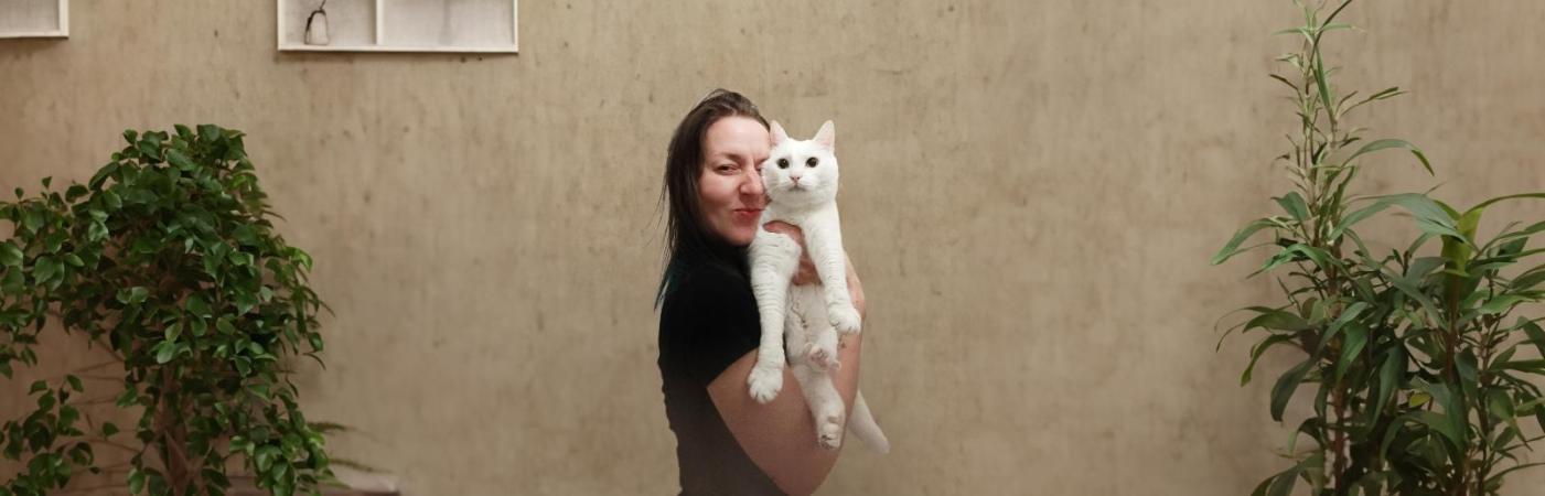 Die stille Welt von Kater Otis: Wie ein taubes Haustier das Leben bereichert