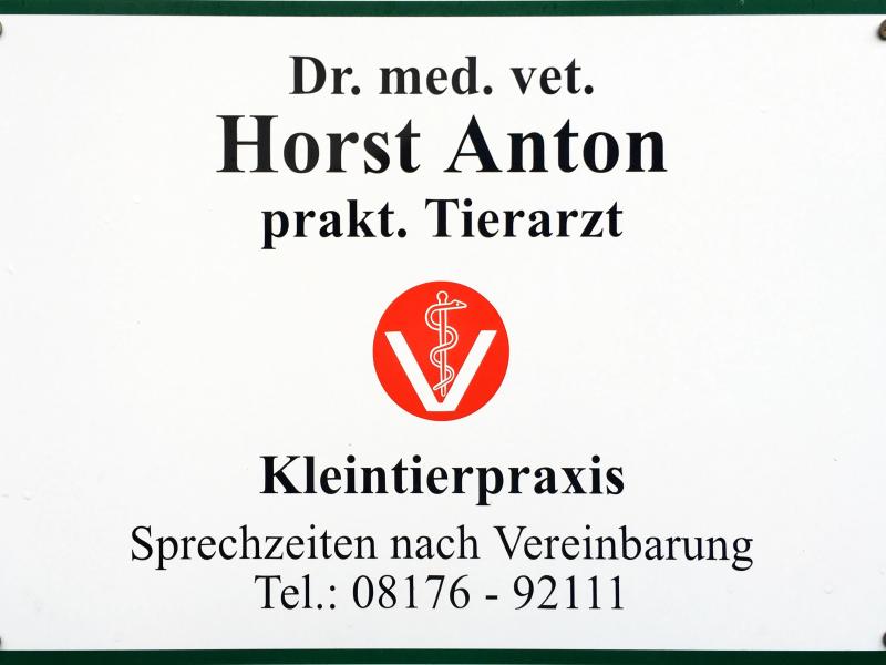 Dr. med. vet. Horst Anton Praktischer Tierarzt