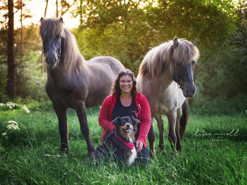 Marina Bresgen Osteopathie für Pferd & Hund